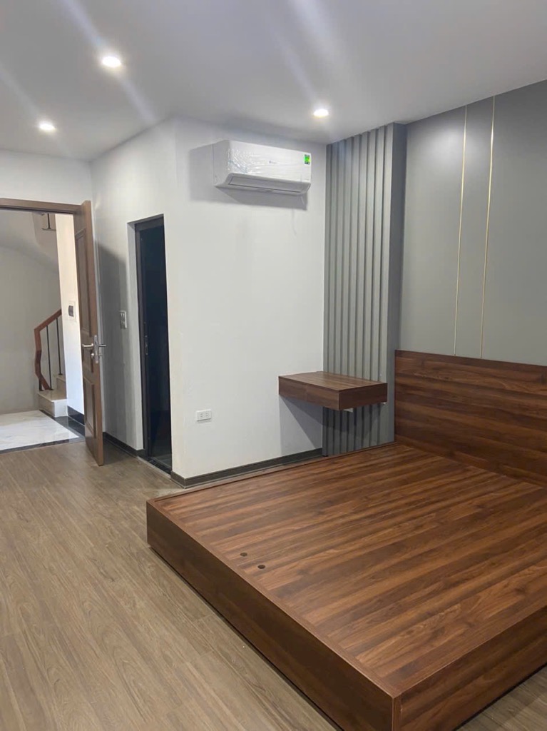NHÀ 6 TẦNG – THANG MÁY – AN DƯƠNG VƯƠNG – VIEW SÔNG HỒNG THOÁNG MÁT.
